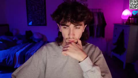 Snapshot of zipdown_ chatting on November 6, 5:19 am zipdown online show from November 6, 5:19 am