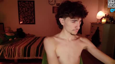 Snapshot of zipdown_ chatting on November 16, 3:56 am zipdown online show from November 16, 3:56 am