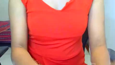 Snapshot of zisaa_indian chatting on March 5, 4:24 am Zisu online show from March 5, 4:24 am