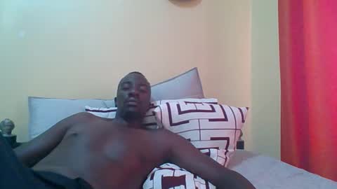 Zlatann2012 online show from December 21, 10:11 am