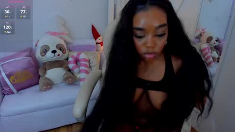 Snapshot of zobe_love chatting on December 26, 9:58 pm Zobe Love online show from December 26, 9:58 pm