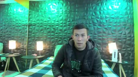 Snapshot of zoe_and_blake_ chatting on January 18, 9:02 pm Zoe and blake online show from January 18, 9:02 pm