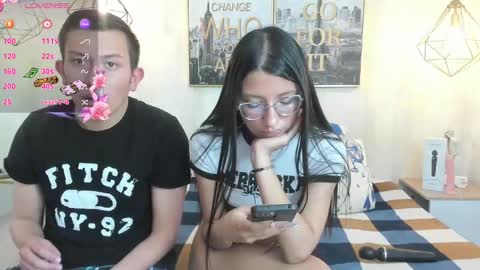 Snapshot of zoe_and_blake_ chatting on January 25, 12:48 am Zoe and blake online show from January 25, 12:48 am