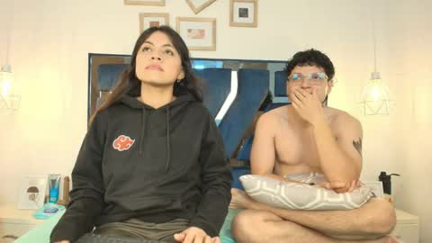 Snapshot of zoe_and_dylan_ chatting on November 20, 12:49 pm Zoe and dylan online show from November 20, 12:49 pm