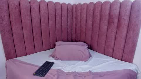 Zoe Banx online show from February 1, 3:27 am