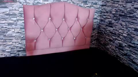 Zoe Bronw online show from December 1, 1:49 pm