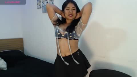 zoe_crazy14 online show from September 22, 9:06 pm