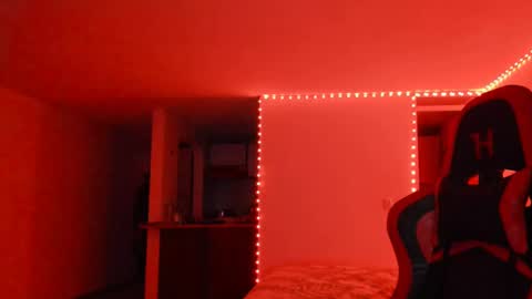 Snapshot of zoe_jeane_beker chatting on February 11, 3:08 am ZOE online show from February 11, 3:08 am