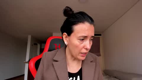 Snapshot of zoe_jeane_beker chatting on September 16, 9:05 pm ZOE online show from September 16, 9:05 pm