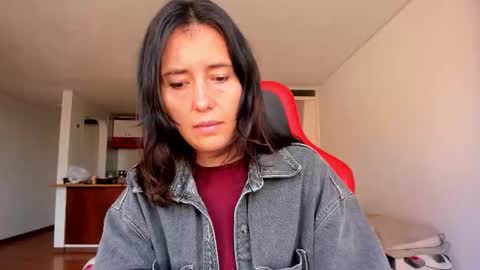 Snapshot of zoe_jeane_beker chatting on October 7, 9:01 pm ZOE online show from October 7, 9:01 pm