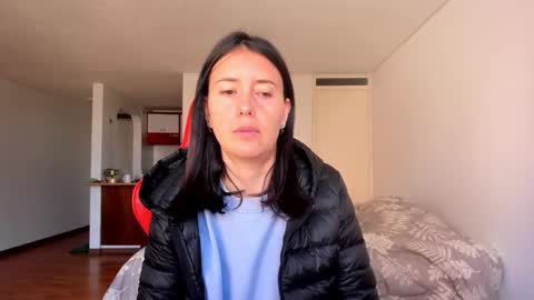 Snapshot of zoe_jeane_beker chatting on October 24, 8:16 pm ZOE online show from October 24, 8:16 pm