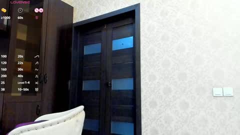 Zoe online show from December 28, 1:38 pm