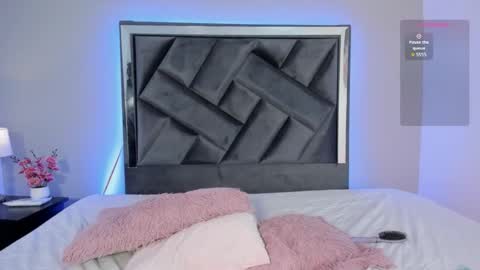 zoe_longhair online show from November 6, 7:48 pm