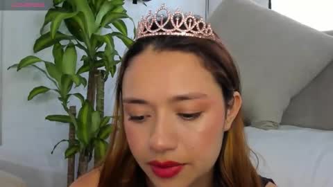 Snapshot of zoe_maddison19 chatting on September 18, 9:50 pm zoe_maddison19 online show from September 18, 9:50 pm