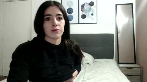 Zoe online show from February 26, 3:53 am