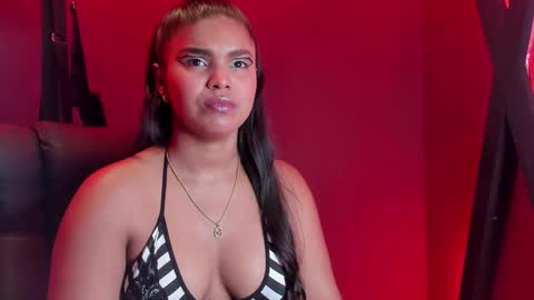 Snapshot of zoe_roux210949 chatting on January 11, 10:29 am Zoe online show from January 11, 10:29 am