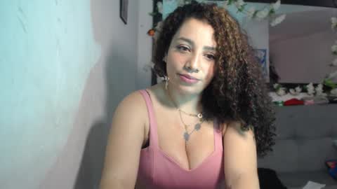 zoe tai online show from October 14, 5:47 pm