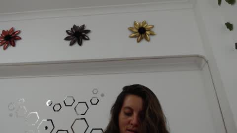 Snapshot of zoe_velvet chatting on October 26, 9:21 pm Carolina online show from October 26, 9:21 pm