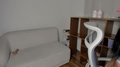 Zoe online show from March 29, 1:38 am