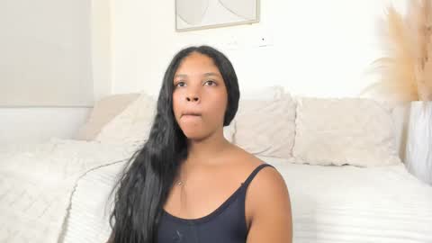 zoegarner10 online show from June 4, 7:42 pm