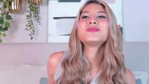 Zoe online show from October 5, 12:58 pm