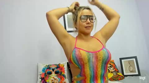 Snapshot of zoesamara chatting on September 23, 2:03 am Isabella online show from September 23, 2:03 am