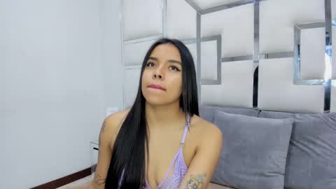 ZoeSwam online show from February 17, 11:02 am