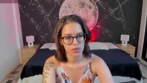 Zoe online show from September 15, 12:27 pm