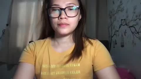 Snapshot of zoey_foryou chatting on January 12, 2:14 am zoey_foryou online show from January 12, 2:14 am