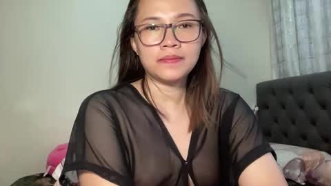 Snapshot of zoey_foryou chatting on October 23, 2:11 am zoey_foryou online show from October 23, 2:11 am