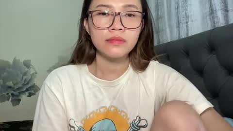 Snapshot of zoey_foryou chatting on November 30, 2:37 am zoey_foryou online show from November 30, 2:37 am