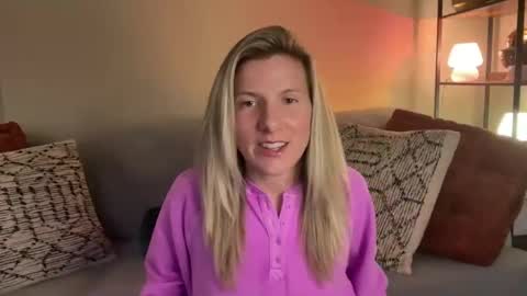 Zoeydanner online show from February 12, 1:33 am