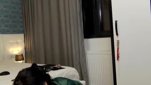 Zoey online show from February 21, 1:33 am