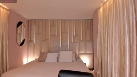 Zoey Walker online show from November 10, 11:31 am