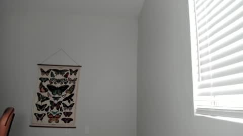 Zoie online show from April 13, 8:58 pm