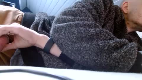 zolexthomas online show from December 6, 1:22 pm