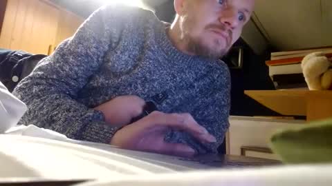 zolexthomas online show from January 7, 6:24 pm