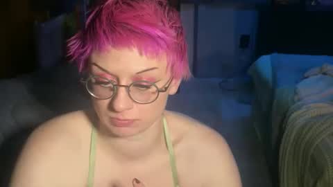 rebecca buckler online show from December 5, 7:39 am