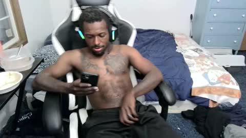 zoneingout online show from February 27, 1:59 am