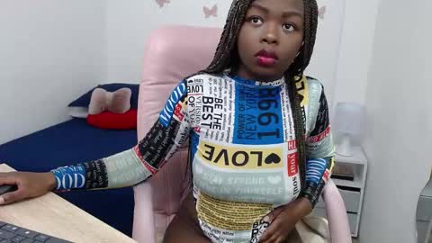 Zooe online show from January 4, 11:33 am