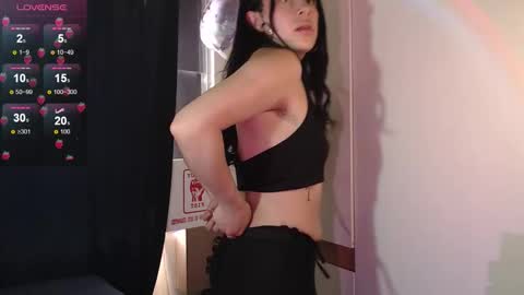 cintya kors online show from October 23, 7:12 pm