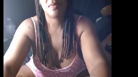 zuriluxe45 online show from September 17, 2:57 am