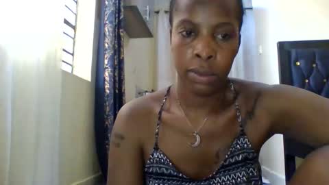 zurivelvetstudio online show from March 28, 9:42 am