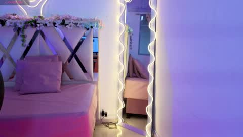 ZURY   online show from March 31, 11:32 am