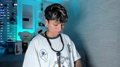 Snapshot of zuryramirez_ chatting on October 4, 7:01 pm Zury Ramirez online show from October 4, 7:01 pm