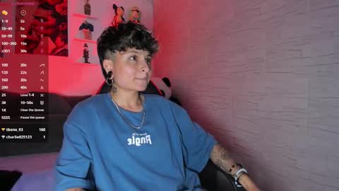 Snapshot of zuryramirez_ chatting on November 9, 8:51 pm Zury Ramirez online show from November 9, 8:51 pm