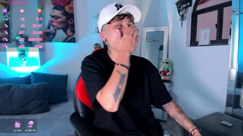 Snapshot of zuryramirez_ chatting on December 5, 7:10 pm Zury Ramirez online show from December 5, 7:10 pm