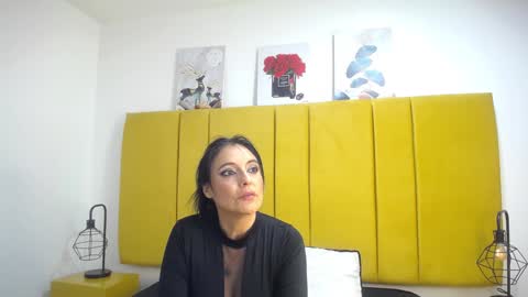 Snapshot of zuzana21 chatting on December 3, 4:17 pm Zuzana21 online show from December 3, 4:17 pm