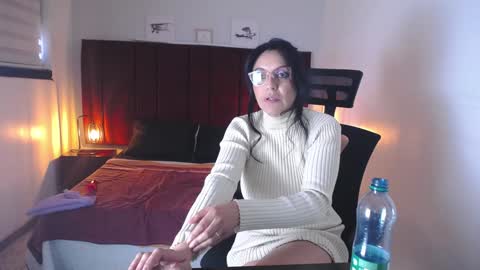 Snapshot of zuzana21 chatting on January 22, 4:44 pm Zuzana21 online show from January 22, 4:44 pm