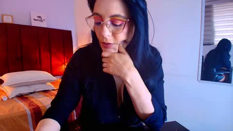 Snapshot of zuzana21 chatting on September 19, 12:50 pm Zuzana21 online show from September 19, 12:50 pm